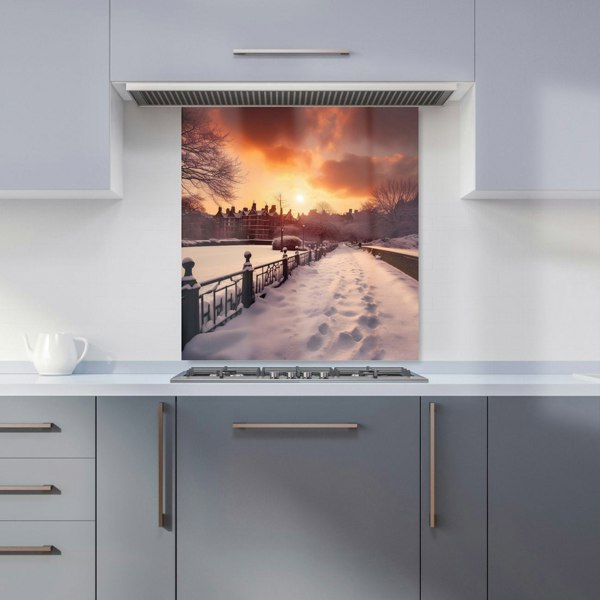 Warren Reed - Designer A Snowy Walk In London Kitchen Splashback