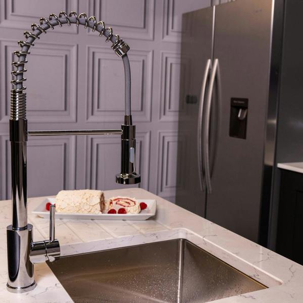 Flode Fjädra | Pull Out Kitchen Sink Mixer Tap | Spring Style Mixer Tap | Chrome | Round Head