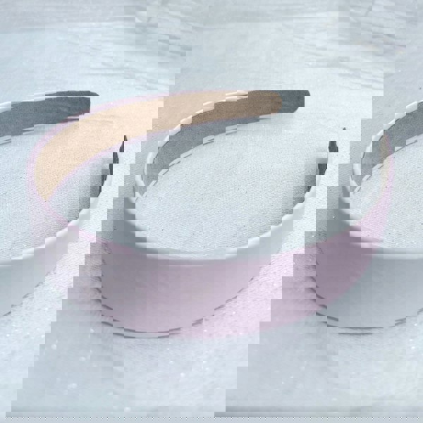 Light pink headband, smooth satin fabric, slim padded band, minimalist design, soft pastel accessory, elegant everyday hair band
