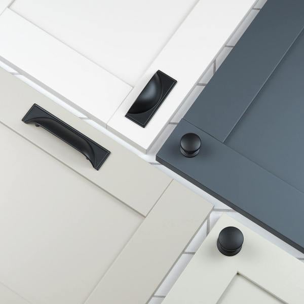 Handle & Home Matt Black Contemporary Cup Handles and Coordinating Knobs