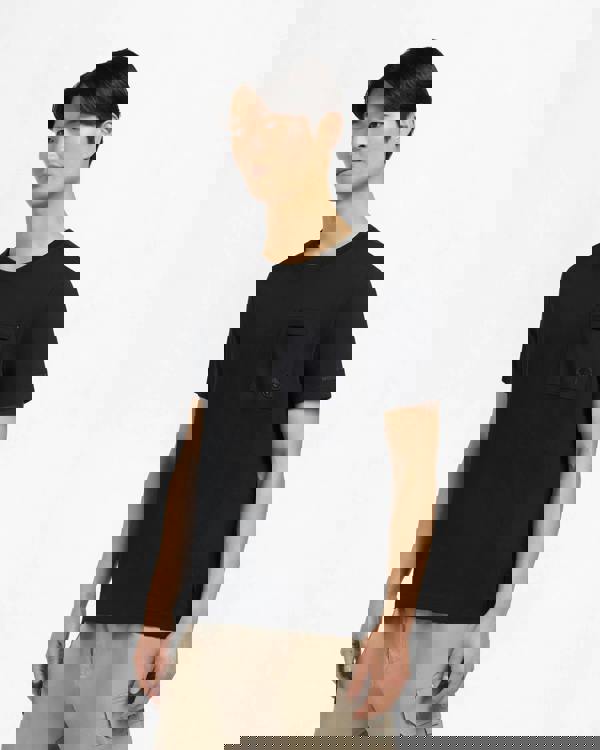 Moose Knuckles Dalon Mens T-Shirt - Black 292 - CHO - Designer Mens Short Sleeve T-Shirts