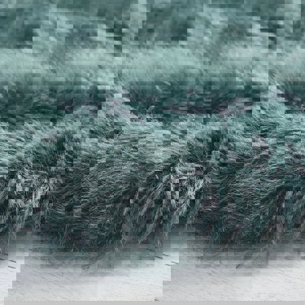 Origins Genuine Sheepskin Forest Green