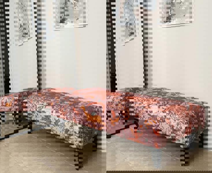 Printed multicolour Fabric Bespoke Footstool - ISTOOLS