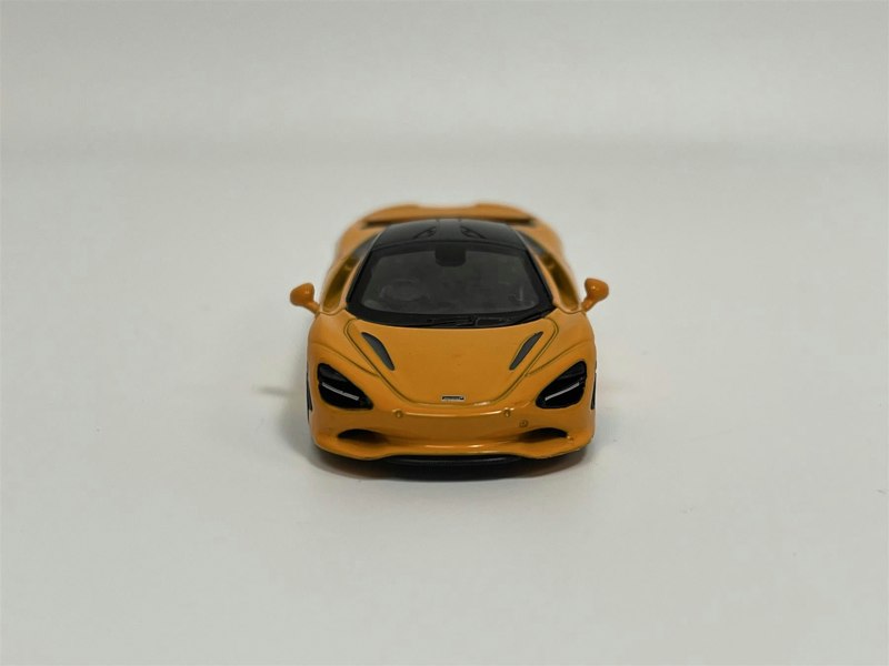 Mini GT McLaren 750S McLaren Orange LHD 1:64 Mini GT MGT00814L