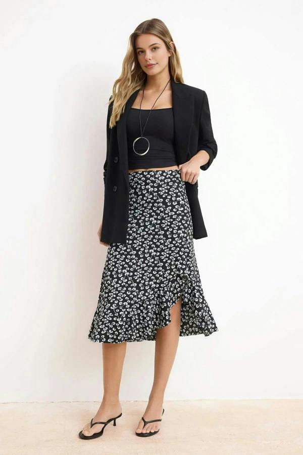 WOVCOR Printed High-Waisted Stretch Skirt with Gathering and Ruffles