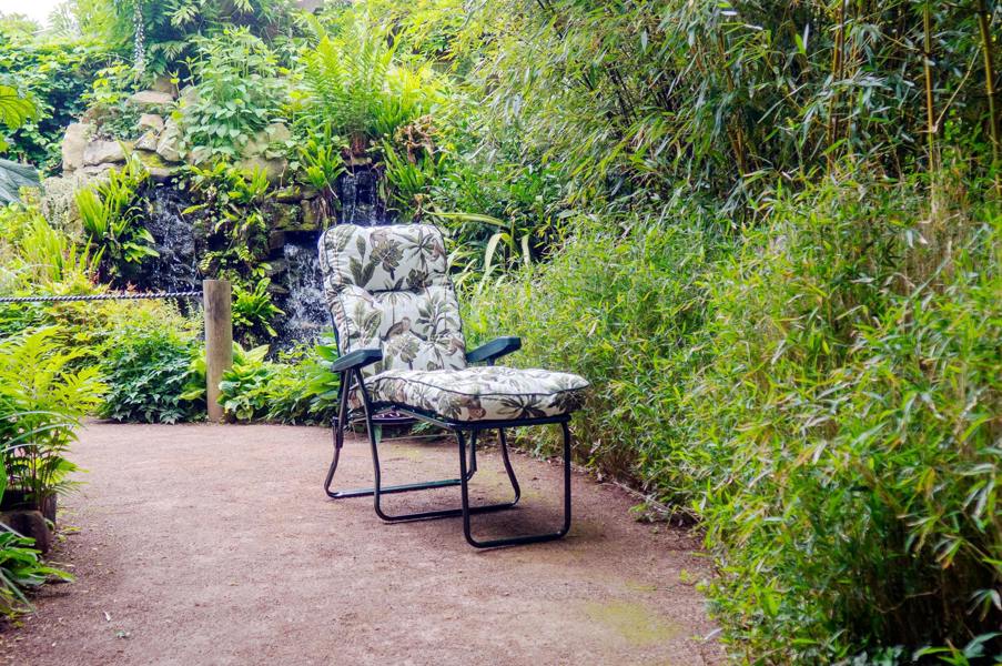 Deluxe Garden Lounger | Multi-Pattern Reclining Sun Lounger The Garden Furniture Shop