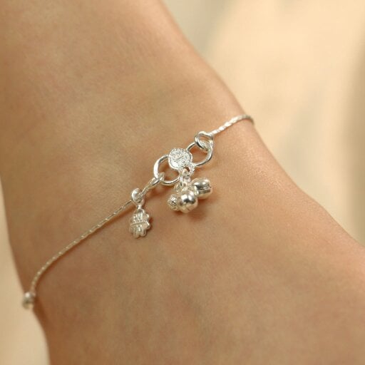 The Colourful Aura 925 Silver Heart Dangle Boho Thin Payal Anklet