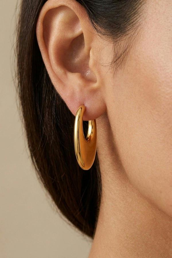 ARIIRA Talulah Sculptural Open Hoop Earrings
