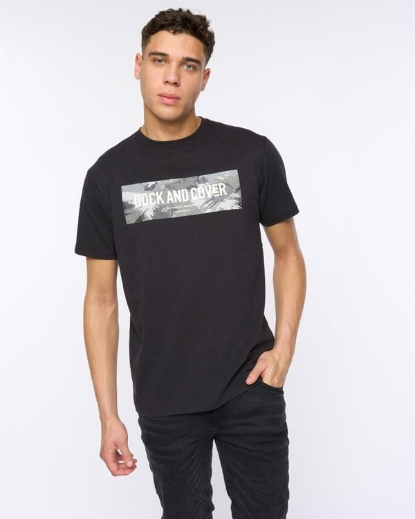 Duck and Cover Wayfirth T-Shirt - Black