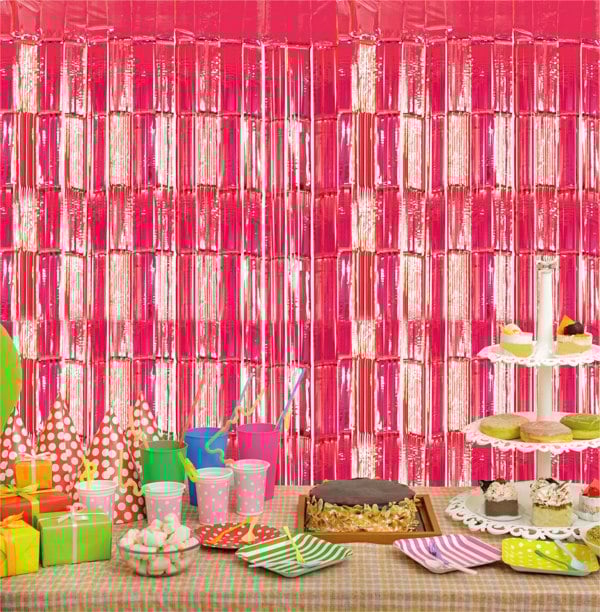 Cheetah Metallic Tinsel Curtain, 3M x 1M Red