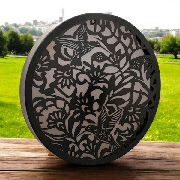EDH Door Hardware Hummingbird Solar Wall Panel – 40 x 40 x 5 CM | Solar-Powered Outdoor Wall Art | Metal Garden Panel with LED Light for Patio
