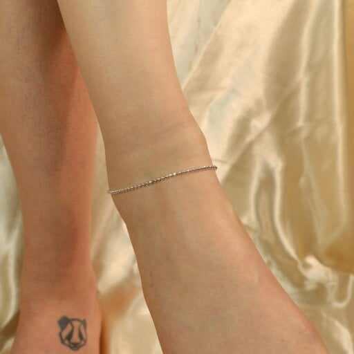 The Colourful Aura 925 Silver Silver Ball Slim Thin Payal Anklet