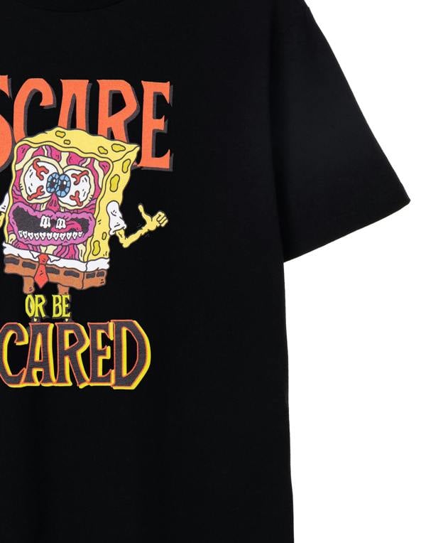 SpongeBob SquarePants Unisex Black Scare Or Be Scared Short Sleeved T-Shirt