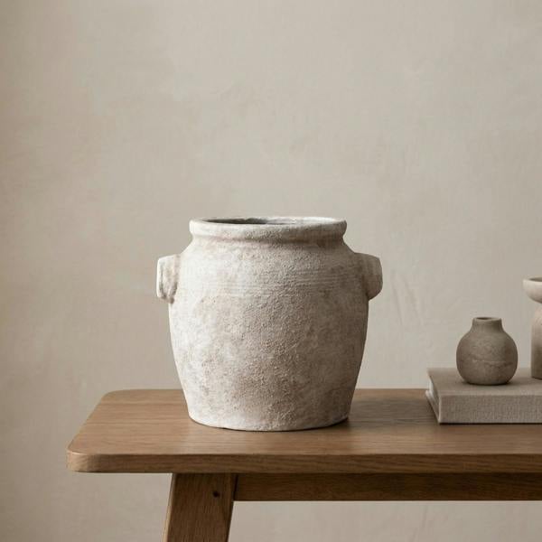 Garden Greatness Contemporary Natural Flower Vase