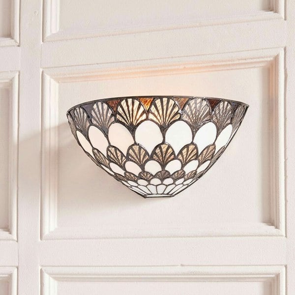 Tiffany Glass Wall Light Cream Brown Scalloped Shade Interior Sconce i00255 Loops
