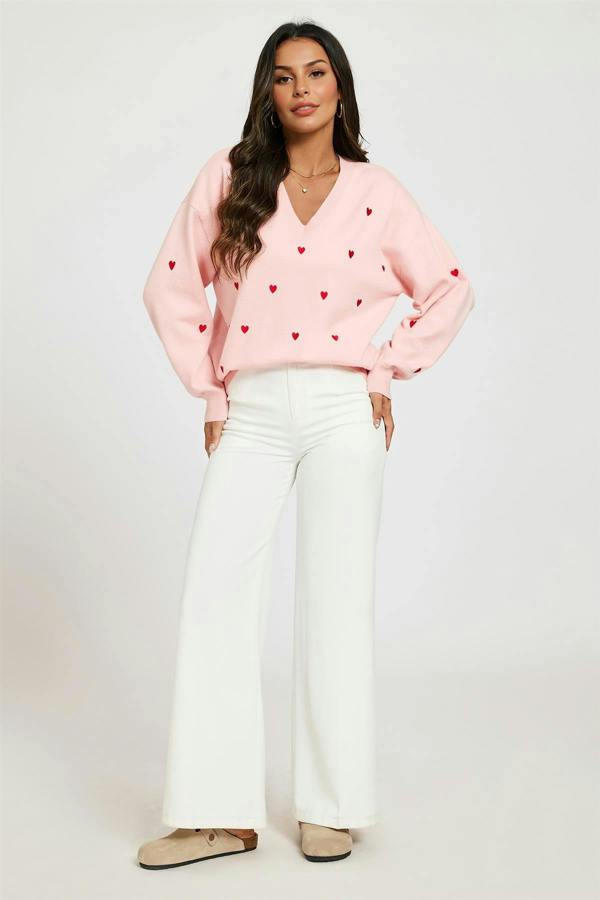 FS Collection Embroidery Red Heart V Neck Jumper In Milk Pink