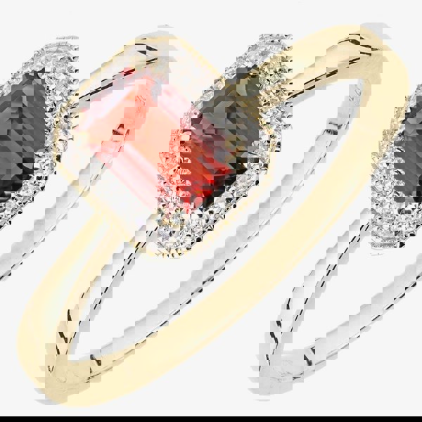 T. H. Baker 9ct Yellow Gold Garnet 0.08ct Diamond Cluster Ring DR1619YGT