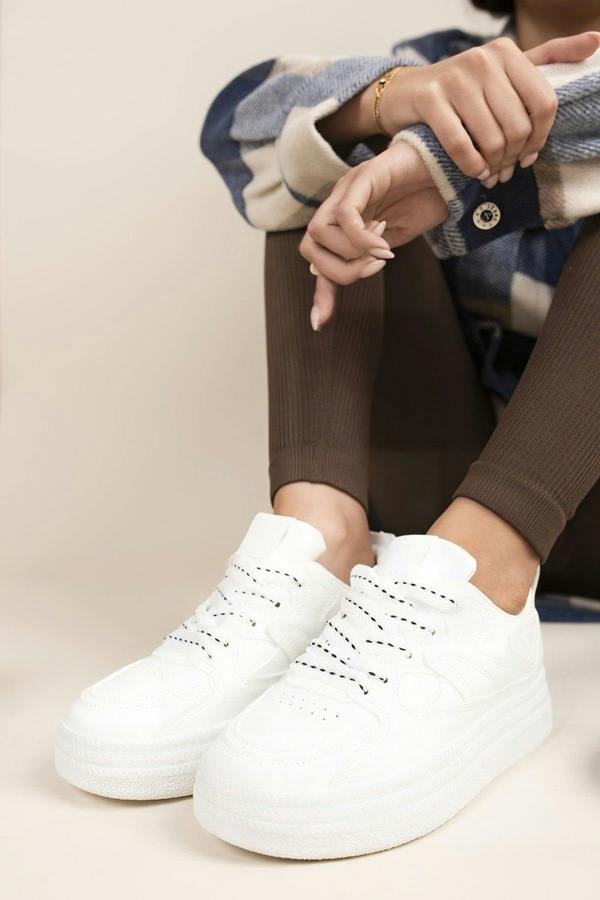 Salira Chunky Panelled Lace Up Trainers With Contrast Detail - White