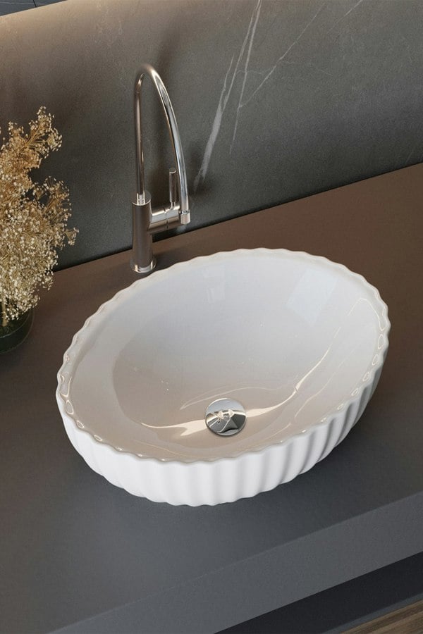 Living and Home Artistic Oval Bathroom Countertop Vessel Vanity Sink