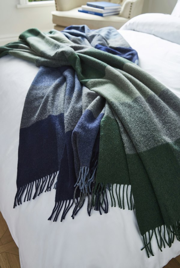 Liddell Lambswool Bistro Check Blanket - Green