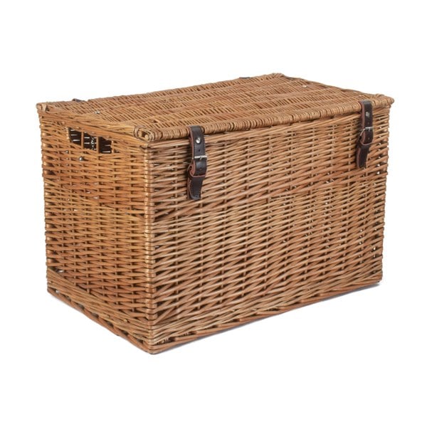 Wicker Picnic Baket with Lining