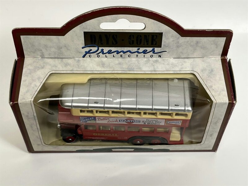 MCSlots Karrier E6 Trolley Bus Martini Premier Collection Days Gone Lledo 41004D B3