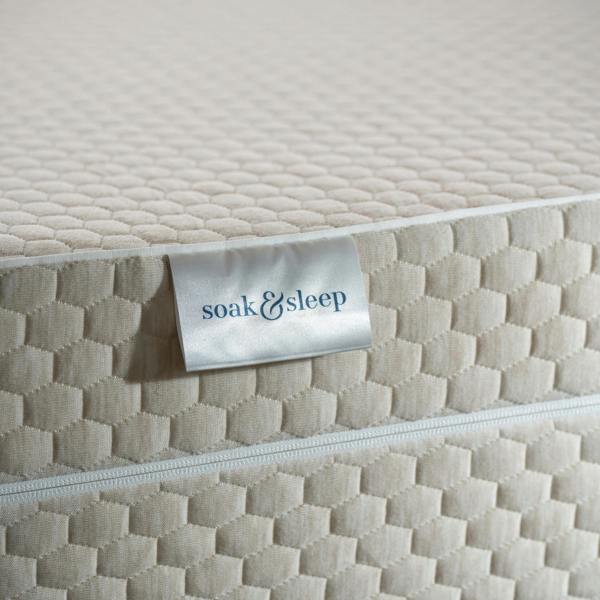 Deep Memory Foam Mattress close-up detail 2 | Soak and Sleep