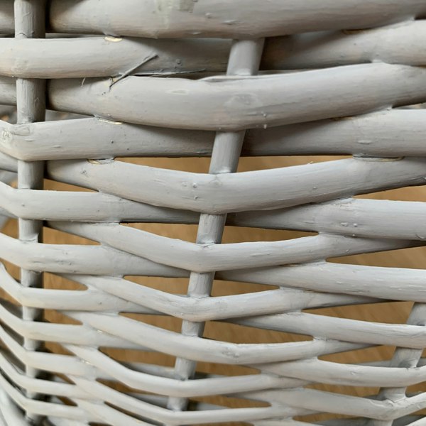 Samuel Alexander 40/58cm Samuel Alexander Deluxe Wicker Willow Christmas Tree Skirt - Medium Light Grey