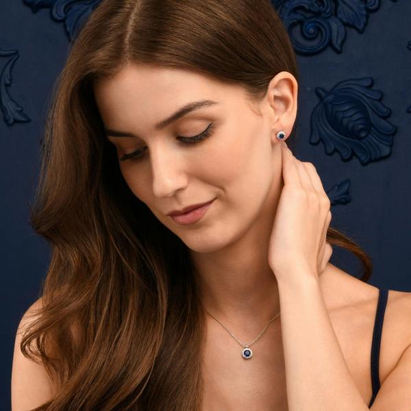 namana 925 Sterling Silver Blue Cubic Zirconia Round Halo Pendant Necklace