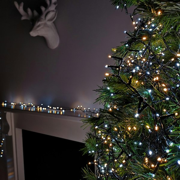Samuel Alexander 24 LED 2.3m Indoor Outdoor Christmas Multi Function Battery Operated String Lights with Timer in Cool & Warm White