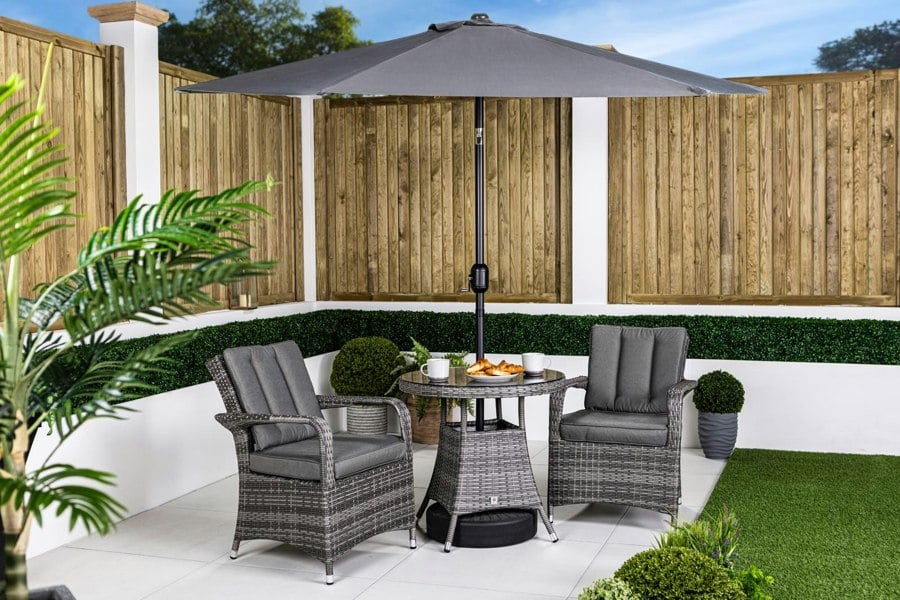 Giardino Arizona Rattan Garden Bistro Set Patio Table and Chairs