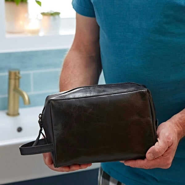 Paper High Leather Wash Bag