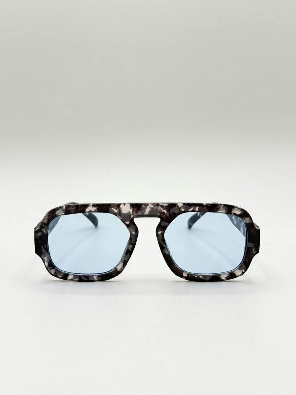Tortoise Retro Navigator Sunglasses in Grey Blue - svnx