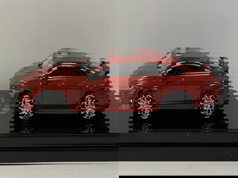 mercedes amg gt 63 s red 1:64 scale paragon 55286l