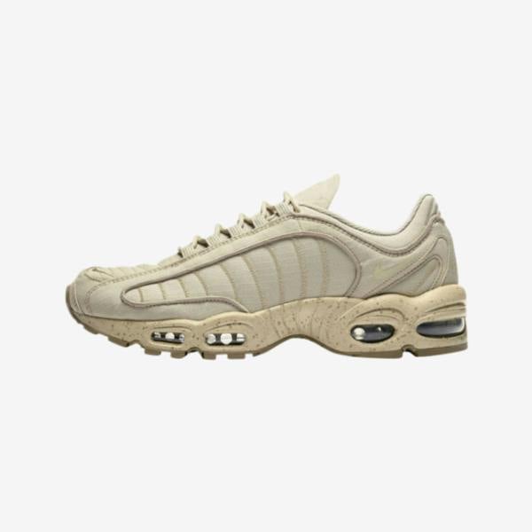 Nike BV1357-200 Sneakers   in  Light Brown