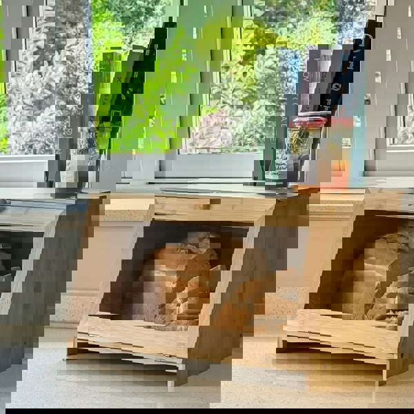 Maison des Cadeaux Bamboo Bread Bin with Acrylic Window