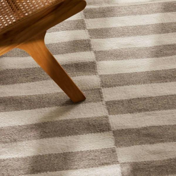 Vika Grey wool rug, striped design, reversible, underfloor heating, hand-woven, easy-care rug.