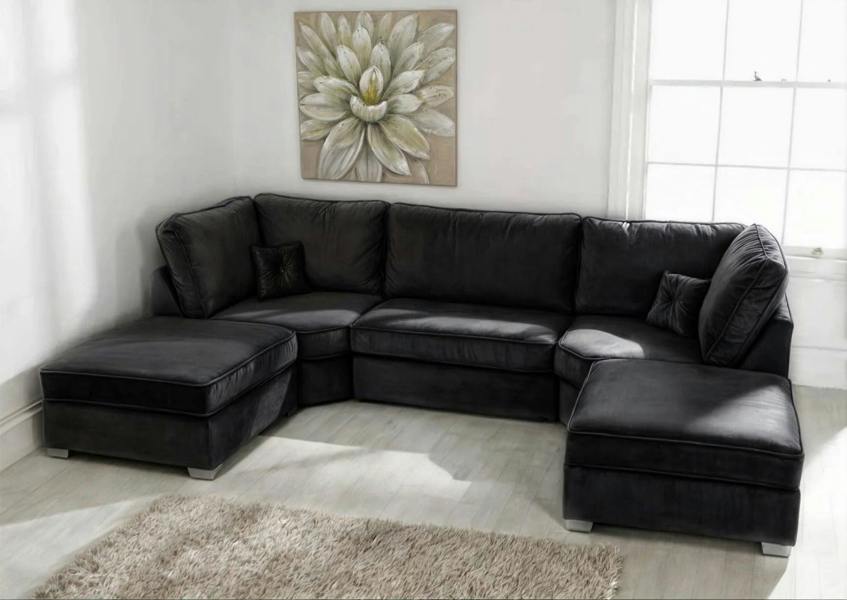 Bishop U Shape Sofa Scene