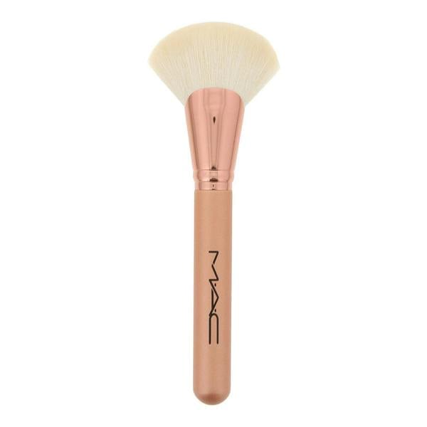 MAC Bronze Fan Brush 143S