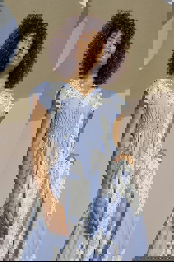 Blue | Floral Cap Sleeve Button-Up Maxi Dress ; Model is 5'8"/172 cm and wears UK8/EU36/US4/AUS8