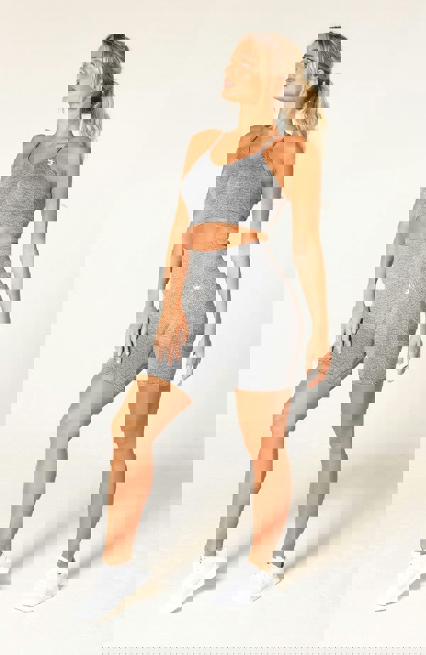 V3 Apparel Define Seamless Scrunch Shorts - Grey Marl