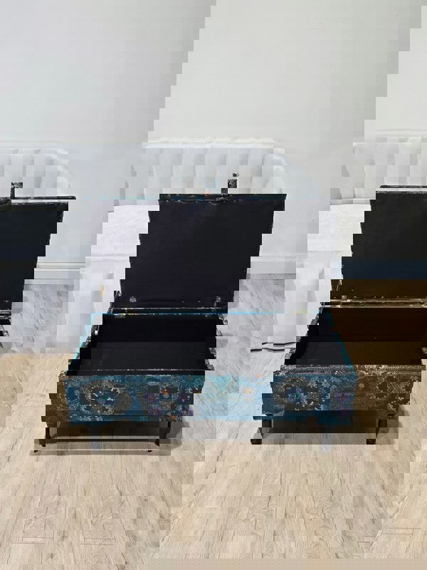 ISTOOLS Premium Loop Floral Green Pattern Footstool – Versatile Ottoman Bench & Coffee Table