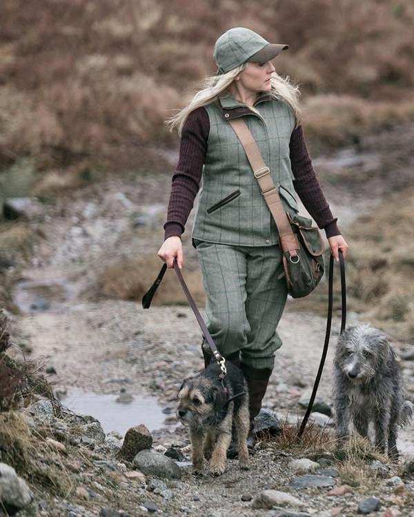 Women walking two dogs wearing the Hoggs of Fife Roslin tweed breeks