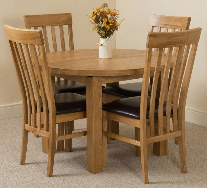 That's Furniture Edmonton Round Extendable Oak Dining Set with Harvard Oak Chairs
