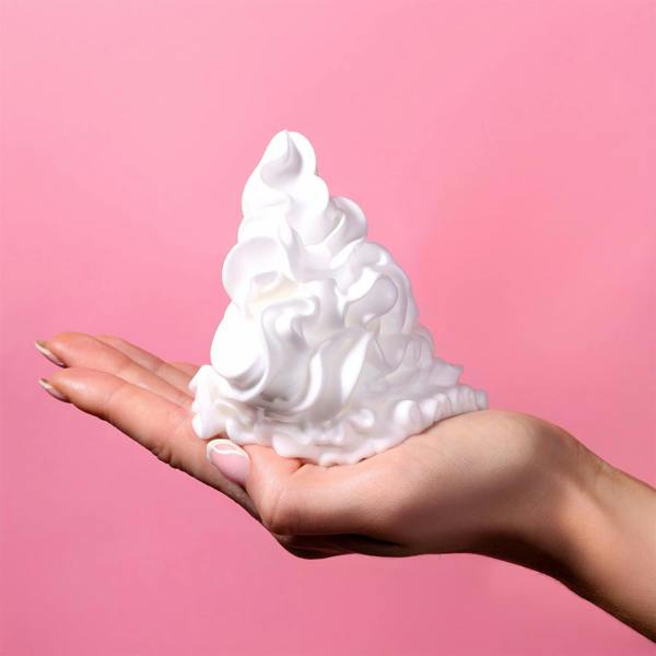 Sunkissed x Love Hearts Shower Whip Lemon Sherbet Shower Foam 250ml