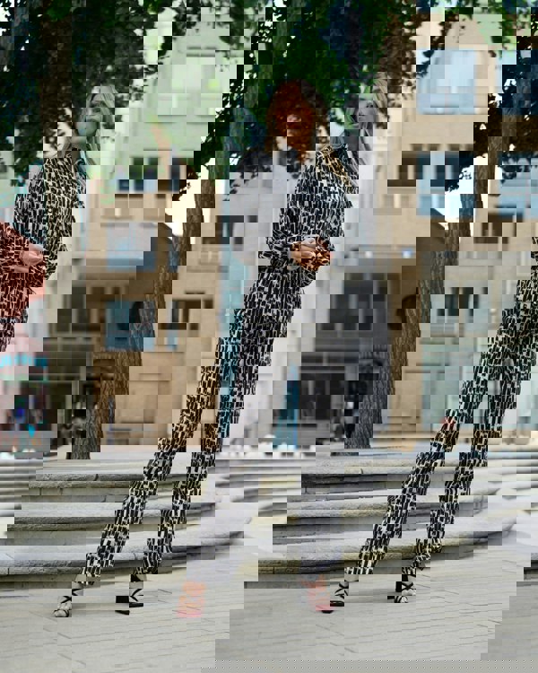 Antonia York Black Cream & Gold Print Trousers | Evie Elasticated Waist Slim Pants