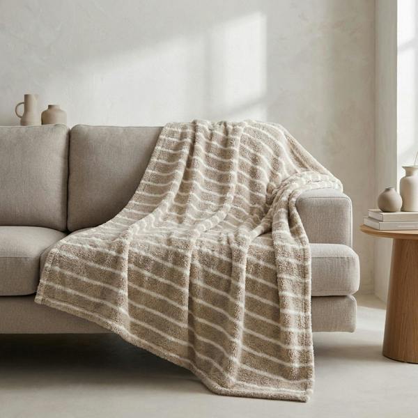 Garden Greatness Lucy Classic Striped Comfort Throw