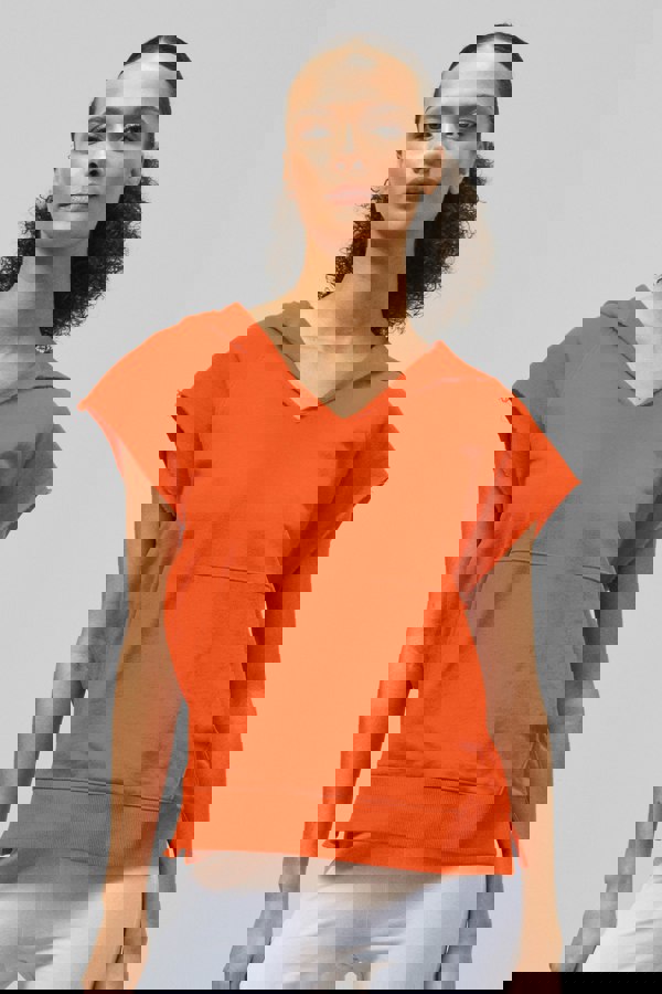 ENORSIA Sleeveless Raw Edge Hoodie