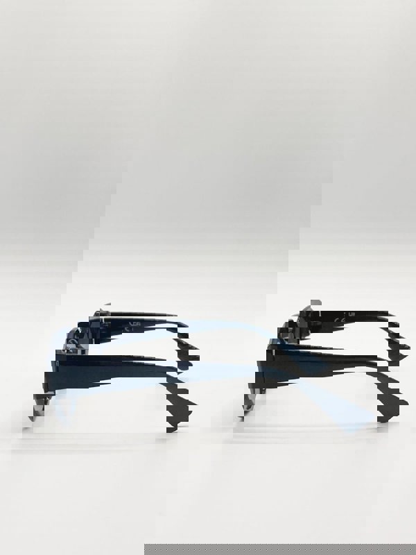 SVNX Structured angular frame cat eye sunglasses