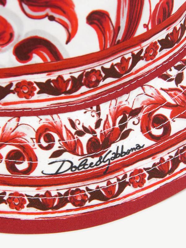DAGA6134_RED_4